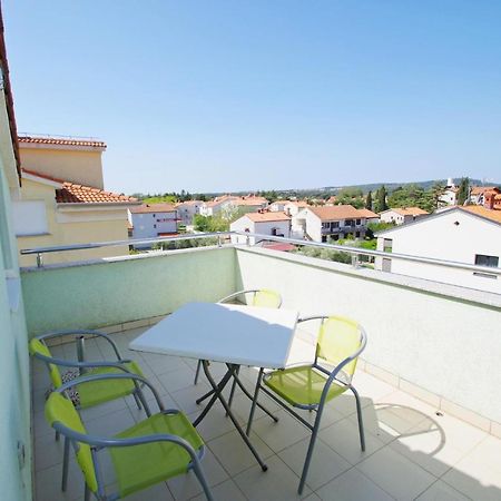 Holiday Apartment Sky, メドゥリン エクステリア 写真