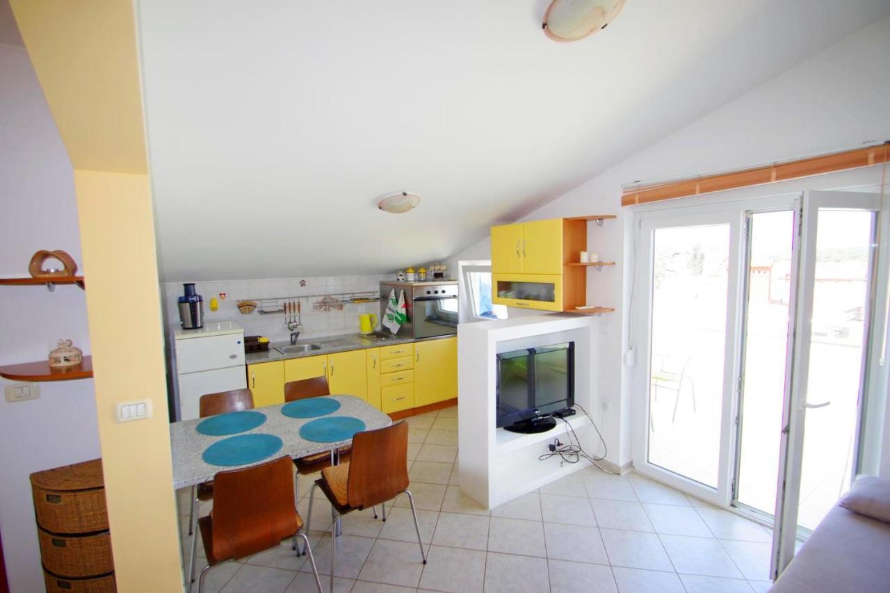 Holiday Apartment Sky, メドゥリン エクステリア 写真
